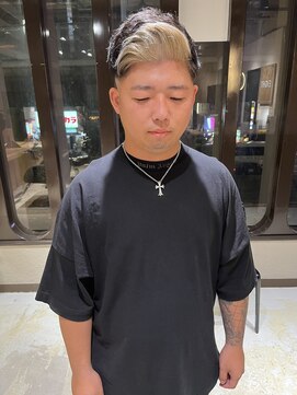 エイト 難波店(EIGHT namba) 《フェイスブリーチ》