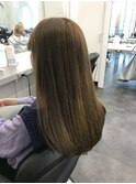 マッドベージュ