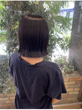 ファーレンピュアスウィート(fahren-pure-suite) 切りっぱなしボブ