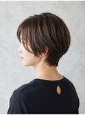 白髪ぼかしカラー/脱白髪染め/グレイカラー/大人女性/ショート