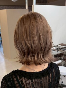 エトレ(etore) ブラウンベージュ/くびれヘア/ミディアムレイヤー