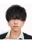 ラウンドマッシュシースルーフェザーショートウルフ