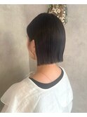 パツっとボブ