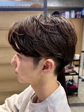 ラナ 新宿(lana) ウルフ/センターパート/モテる/韓国へア/スパイラルパーマ