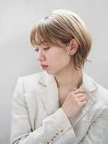 リル(Rire) 30代40代50代大人ショートボブ耳かけ丸みくびれ