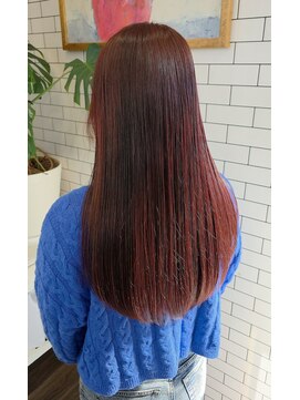 リール(THE RIRE.) ＊THERIRE. チェリーレッド×ストレートパーマ＊