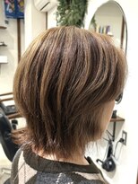 ルイ(ROUIS produced by LUCK 津田沼)&nbsp;ROUIS 津田沼 白髪ぼかしデザイン