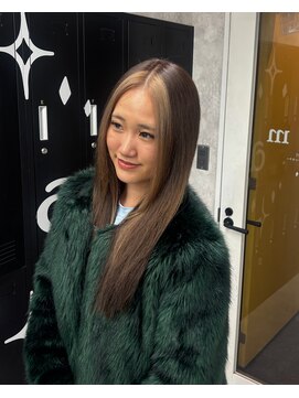 ティアム 渋谷店(Tiam shibuya) 伸ばしかけヘア/小顔ヘア/ブリーチなしカラー/髪質改善