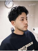 MEN’S HAIR/サーフカール/刈り上げセンターパート／飯田橋E