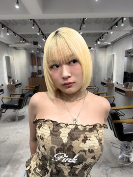 オルズ 渋谷(ALLZ) 渋谷/ケアブリーチ/ダブルカラー/ハイトーン/切りっぱなしボブ