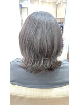 ムーア(MUA)&nbsp;アッシュ系グレー☆大人レイヤー