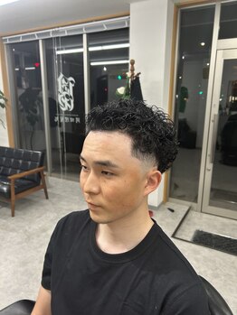 岡田理髪処の写真/清潔感とトレンド感のあるスタイルを提案★年齢や雰囲気に合わせたデザインで令和～古風な格好良さも叶う！