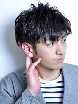ロモヘアー(romo hair)の写真/【門戸厄神3分】ツーブロックやマッシュなど、ON/OFFどちらも楽しめる再現性の高いスタイルを実現します！
