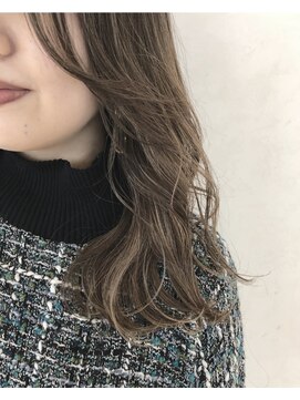 リアン(Lien) ハイライト×くすみベージュ/MARINA２