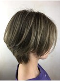 ハンサムショート×マットベージュ
