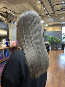 ロダット 横浜(LODAT by little) シルバーグレージュ【LODAT横浜】