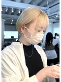 ブロンド×ショート