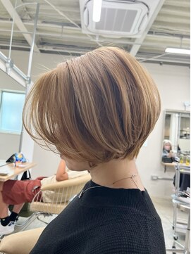ファンド 千葉(fand) ボブショートヘアハイライト白髪ぼかし