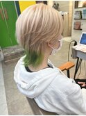 ホワイトベージュ×ネオングリーン