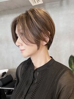 ブルックス ハイライト 大人ボブ  レイヤーボブ アッシュベージュ ショート
