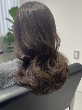 ソヨン 金山店(SOYON) セミロングレイヤー/グレージュ/アッシュベージュ/赤み消し