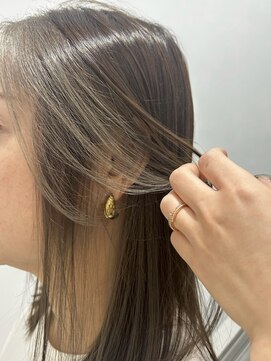 クロト(Clotho) イヤリングカラー/インナーカラーダブルカラーブリーチ白髪染め