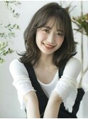 ダークグレージュとレイヤーパーマで大人かわいい美髪くびれヘア
