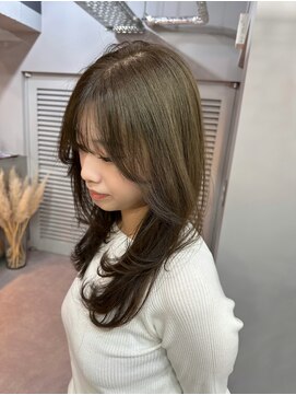 レブ 四条烏丸(Reb,) オリーブベージュ/レイヤーカット