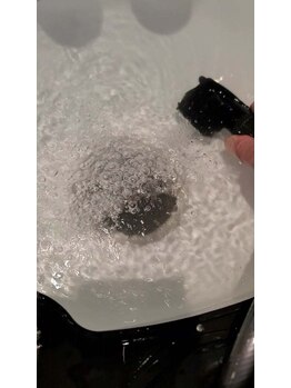 トーフ(tohf)の写真/カラー後、炭酸泉を使う理由。