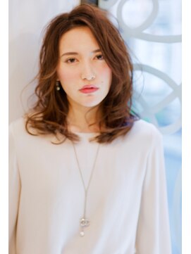 ミッシェル アフロート(michelle afloat) 切り口が違う！難解な頭の形に合わせるキレイ髪カット☆