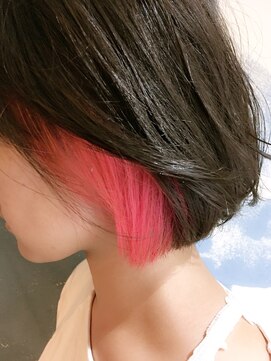 アグラン 梅田本店(a Gland) ビビットピンクインナーカラー