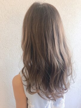 エルサフィロ キタハマ(el zafiro kitahama) 【el zafiro kitahama】波カール☆柔らかベージュカラー