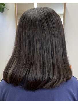 ヘアーワークスタジオ ノイズ(noize) #ワンカール#ストレート#アッシュ#ミディアム