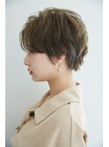 小顔ハンサムショート