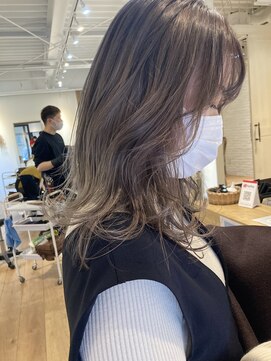 ネウィ 京橋(newi) uta girl tomomi シフォンベージュミディ