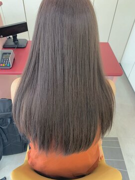 テテ(TETE) プラチナグレージュ