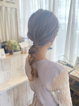 イースタイル 志都呂店(e-style com’s hair) タイトめポニー#恒吉