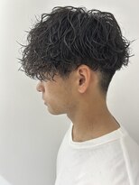 ヒュイル バイ ニアウ(Hwyl by Niau)&nbsp;メンズマッシュパーマ波巻スパイラルパーマニュアンスパーマ