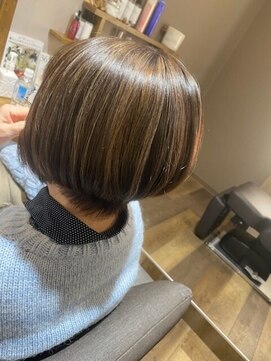 シー 豊川店(She) グラデーションボブ　30代、40代、50代