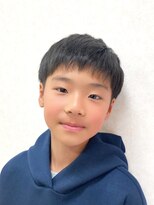 黄ぐまくん美容室 キッズカット ツーブロック ショート