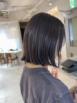 ネオリーブアイム 横浜西口店(Neolive aim) 切りっぱなしボブ ヘイリーボブ 地毛風ストレート