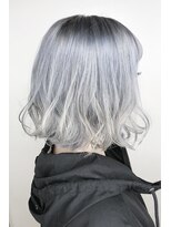ラフィス ヘアー ロブ 福山駅家店(La fith hair lov.)&nbsp;アイスシルバー×グレイアッシュ