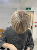 ホワイトベージュ