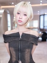 ケアリー プレナ海浜幕張(Carelly)&nbsp;デザインカラー/レイヤーカット/ウェットヘア/オリーブベージュ