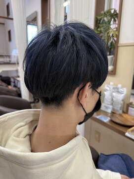 コアフィールフィス(COIFFURE fils) 新規お得クーポンあり【見附 今町】ネイビーカラー
