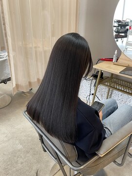 縮毛矯正で真っ直ぐストレート♪