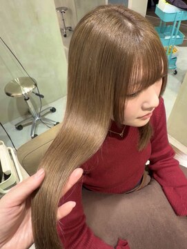 キュエム(Cuem) 【Cuem 菅原】ケアブリーチ透明感ミルクティーバイカルテ