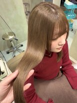 キュエム(Cuem) 【Cuem 菅原】ケアブリーチ透明感ミルクティーバイカルテ