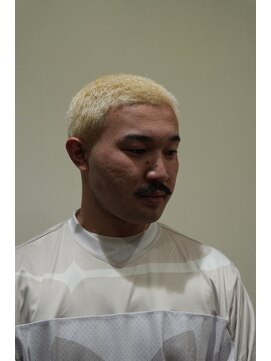 チルチェア 高円寺店south area.(CHILL CHAIR) バスブリーチ<理容室> <高円寺> <理容室> <バーバー>