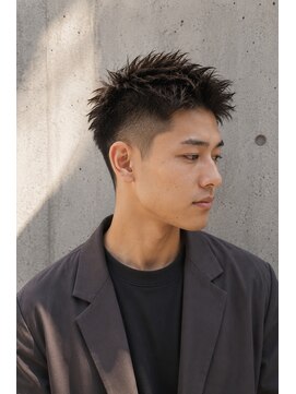 ラルジュヘアイコール(Large hair equal =) フェードスパイキー×ツーブロック×ベリーショート